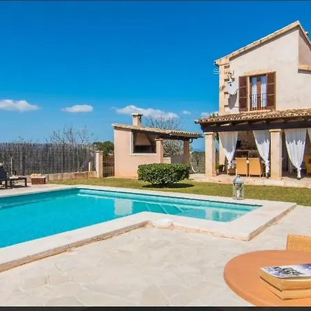 Cari Villa Can Picafort (Mallorca)